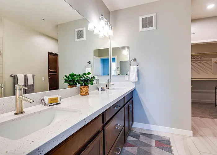 Queen Creek #102 Holiday home Chandler